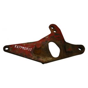 517795R21U Hitch Plate, LH 200/C